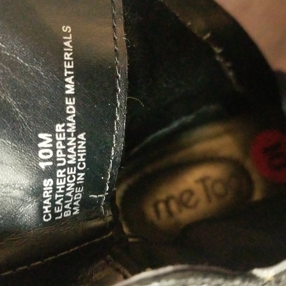 Me Too Black Leather Boots size 10 - Picture 6 of 9